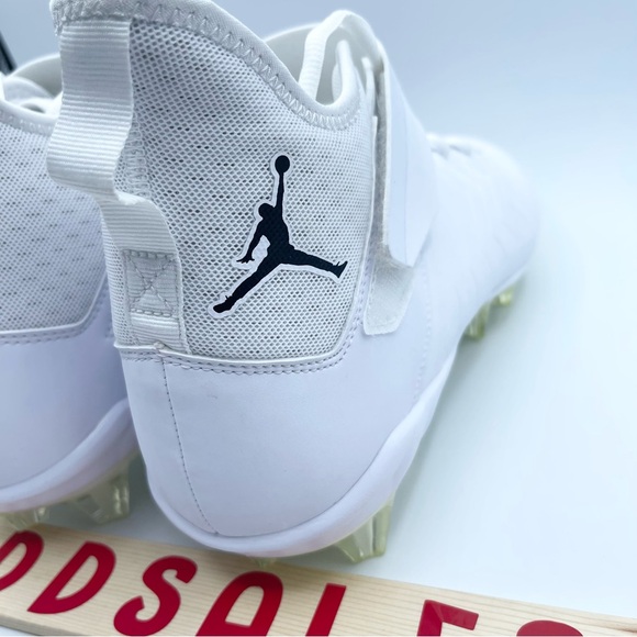 Nike Air Jordan Alpha Menace Pro 2 Mid SMU P Football Cleats CV1676-103 Sz 13.5 - Picture 5 of 10